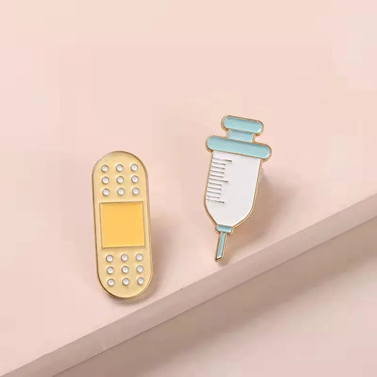 Medical Enamel Pins, Metal Syringe & Bandage, Jewelry Gifts for Doctor Or Nurse
