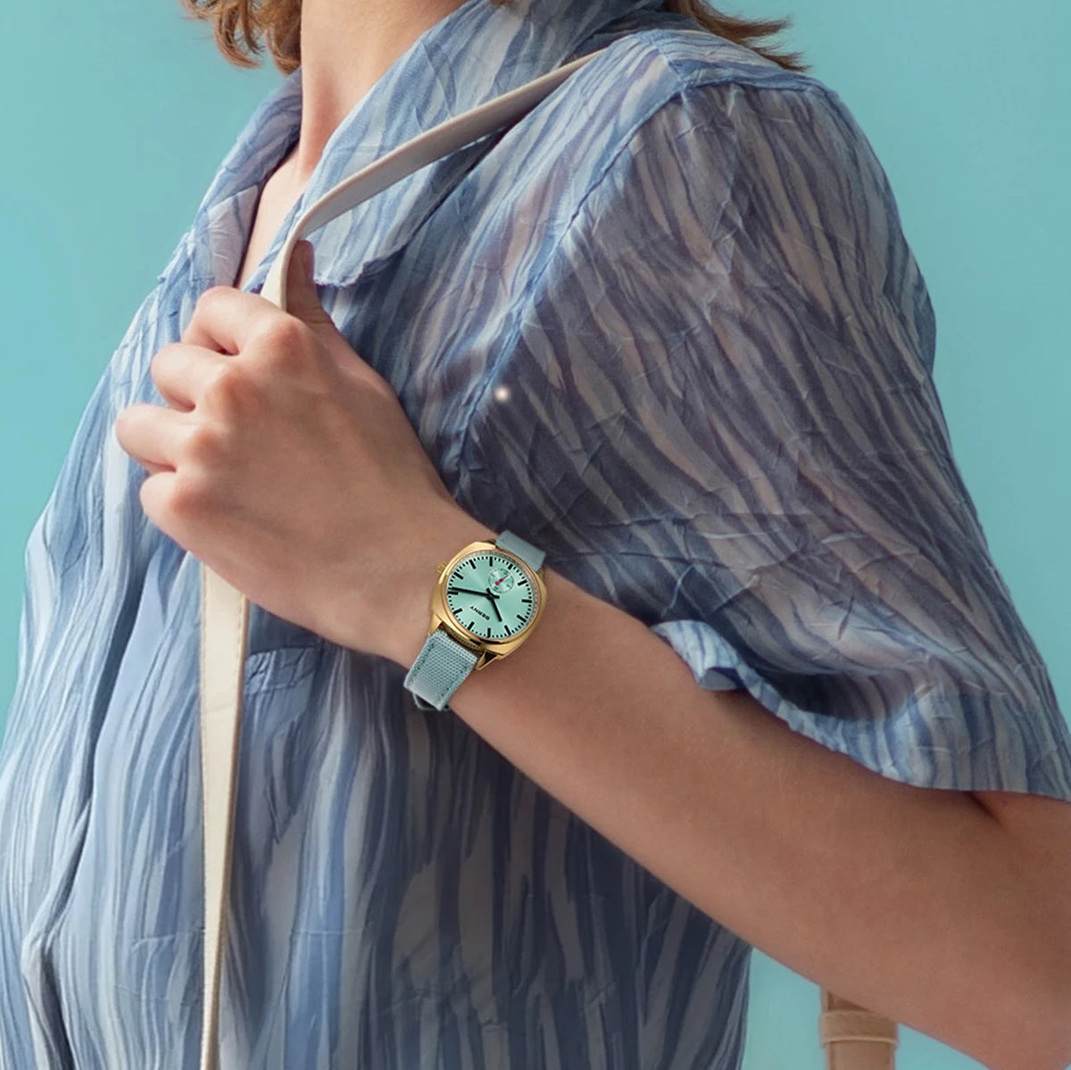 BERNY Gold Watch for Women Canvas Railway Watch Green Dial Ladies Wristwatch Quartz Pillow Watch Casual Fashion Ladies Watch
