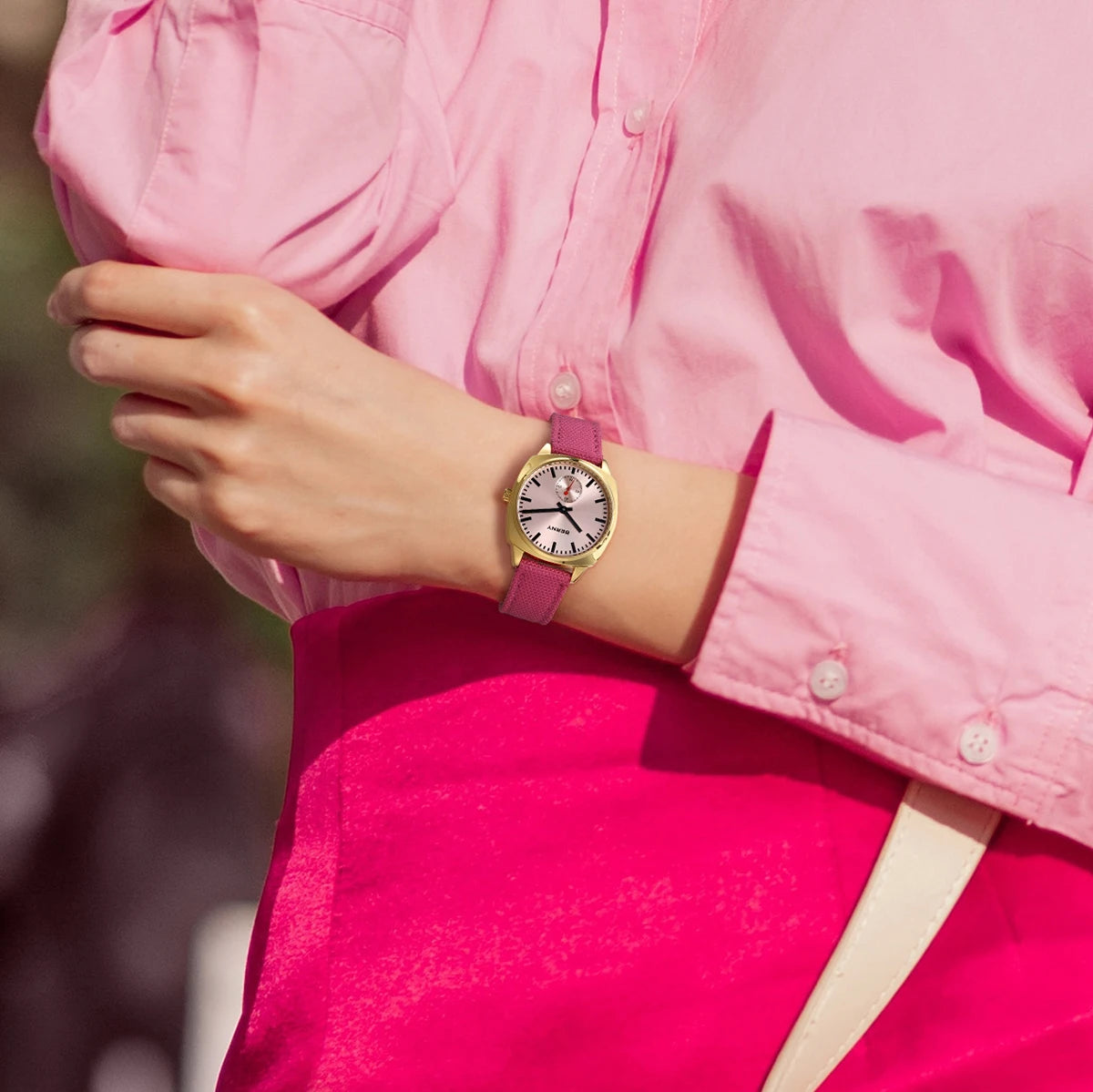 BERNY Gold Watch for Women Canvas Railway Watch Green Dial Ladies Wristwatch Quartz Pillow Watch Casual Fashion Ladies Watch