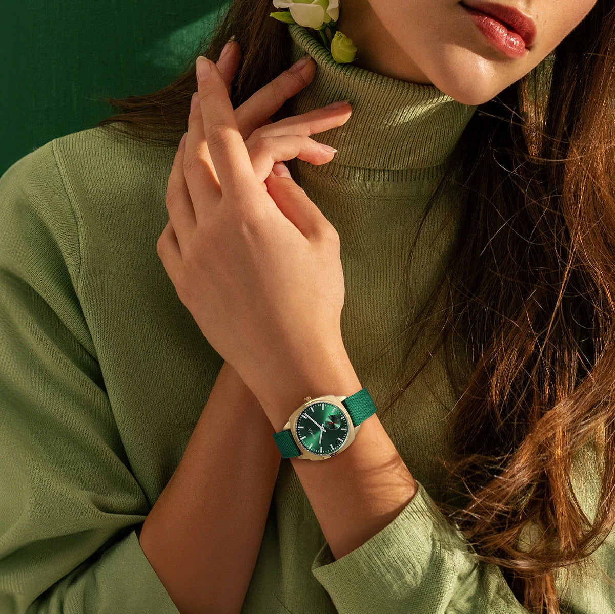 BERNY Gold Watch for Women Canvas Railway Watch Green Dial Ladies Wristwatch Quartz Pillow Watch Casual Fashion Ladies Watch