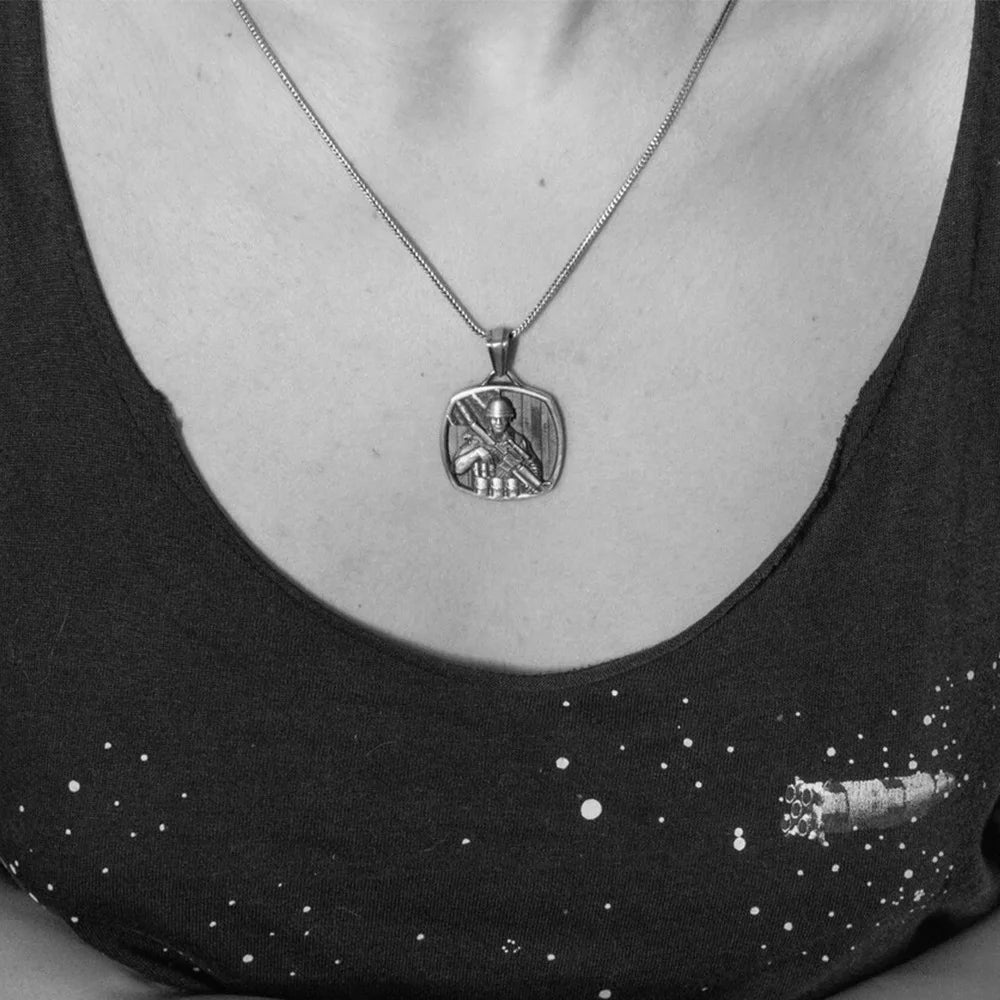 Men's Army Pendant Necklace Hip Hop Stainless Steel Chain Tin Charm Jewelry for Halloween