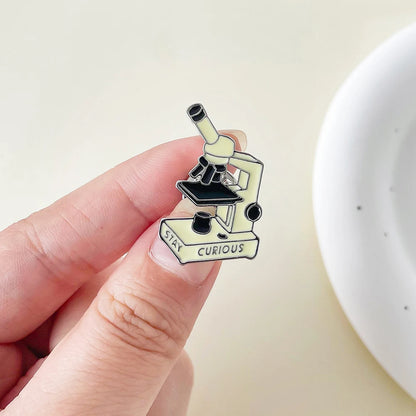 Hanreshe, Medical Science Enamel Broach, great gift for Doctors, Nurses and Scientists