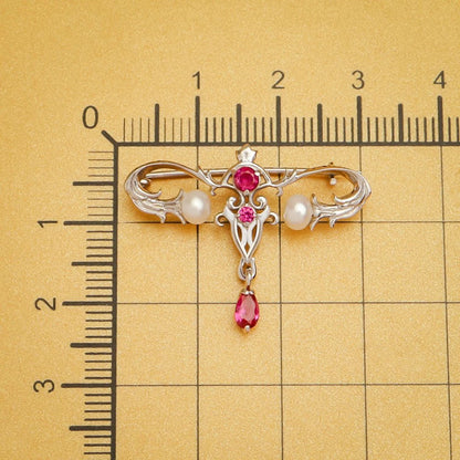 HANRESHE, Woman's Luxury Medical Womb, Inlaid Crystal Pearl Lapel Pin Gift For Gynecologic Professional
